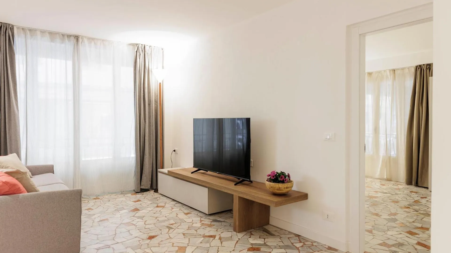 Giordano Luxury Home Florence 0*,  Italy