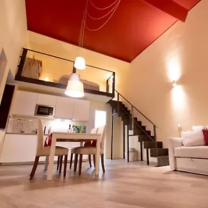 https://amalfitani-house.palermohotels.org