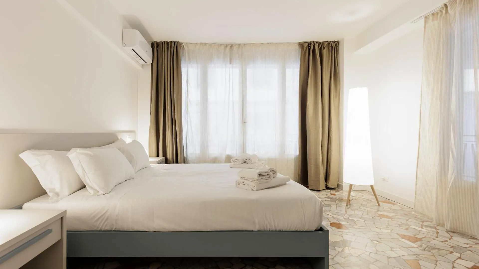 Giordano Luxury Home Florence